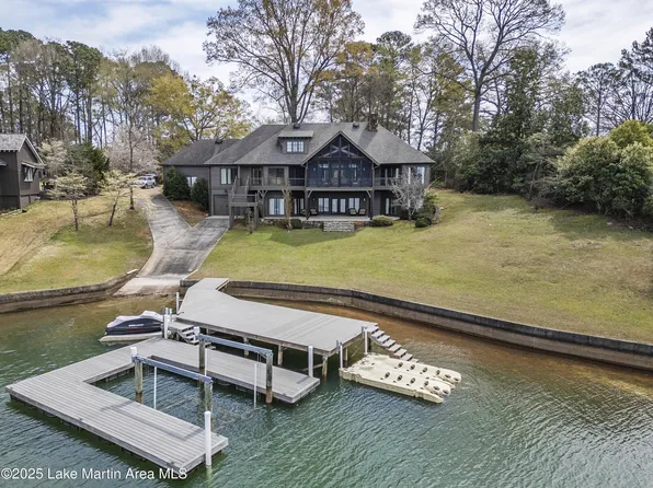 1220 Willow Way E, Alexander City, AL 35010