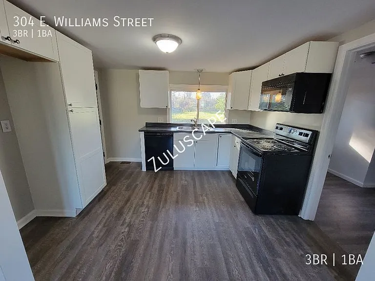 304 E Williams St — Photo 8