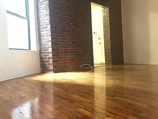 1st image of 220 E 29th St #C3