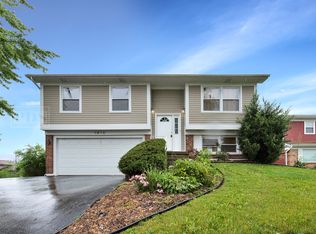 5859 Allemong Dr, Matteson, IL 60443