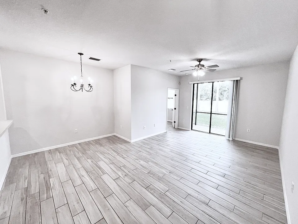 4012 Honore Ave #4132