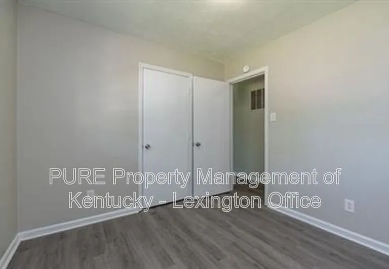 2483 Thornberry Ct — Photo 14