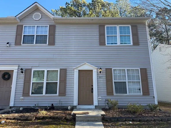 1827 Vintage Rd, Raleigh, NC 27610