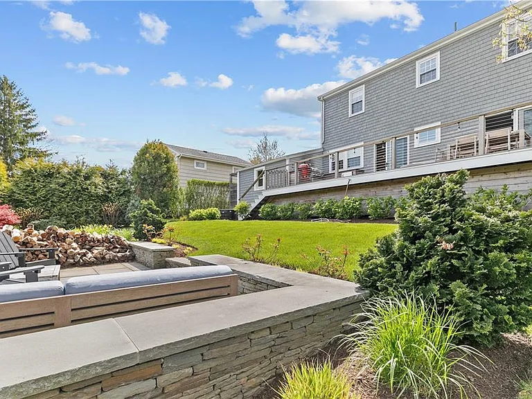 2 Bailey Ter — Photo 22