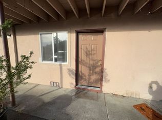 1871 G PRM: Renee (18), Arcata, CA 95521