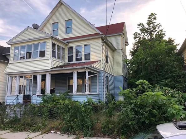 62-64 Bristol St, Springfield, MA 01109