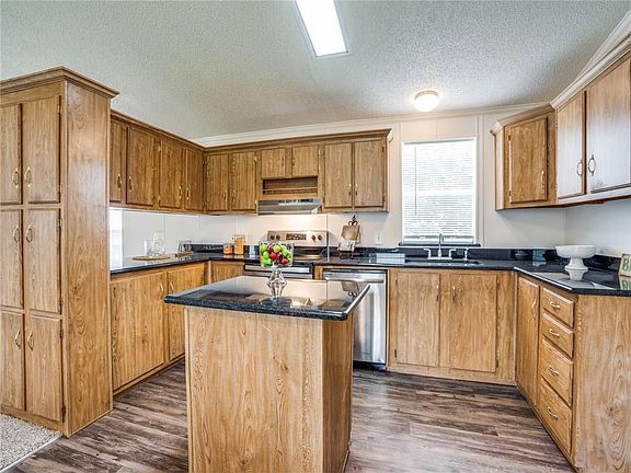 3rd image of 3229 County Road 1046