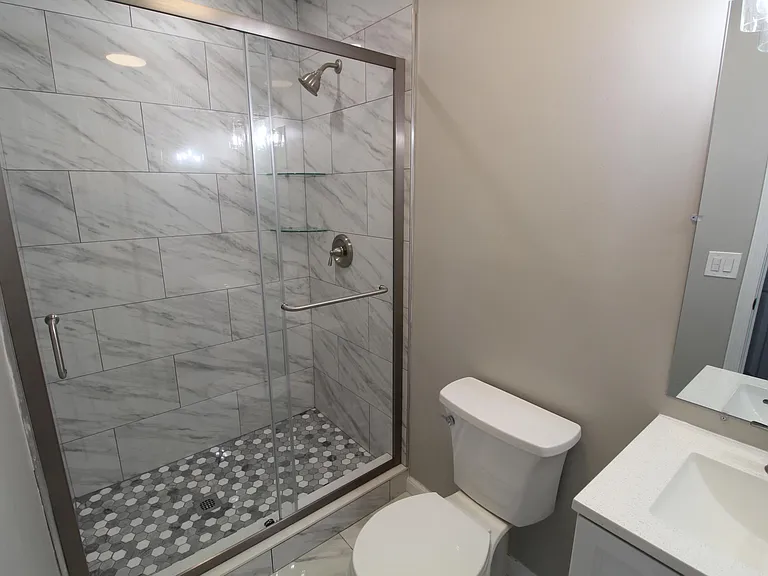 91 Cloverdale Rd #2 — Photo 14