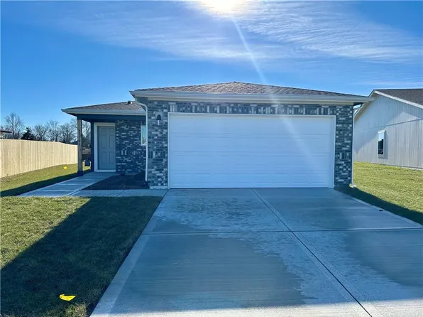 37721 W 208th Ter, Edgerton, KS 66021