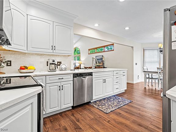 5th image of 3782 Trenton Ct #43