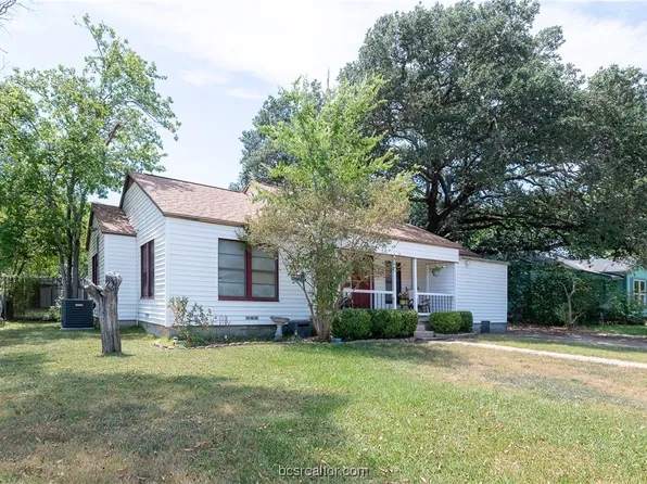 1011 E 29th St, Bryan, TX 77803