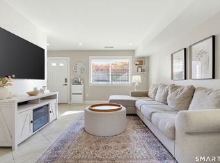 Steepleview, East Haven, CT 06512