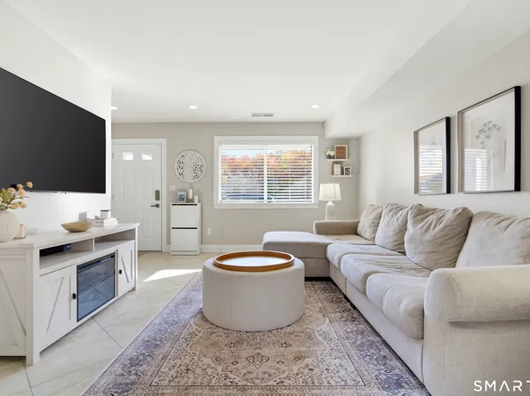 63 Coleman Street #1, East Haven, CT 06512
