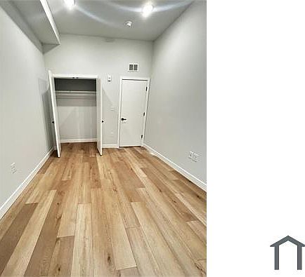 5th image of 5149 Westminster Ave #1