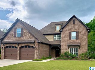 352 Strathaven Cir, Pelham, AL 35124