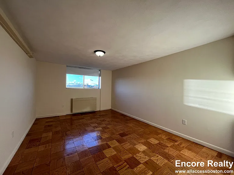 17 Monmouth Ct #M — Photo 25
