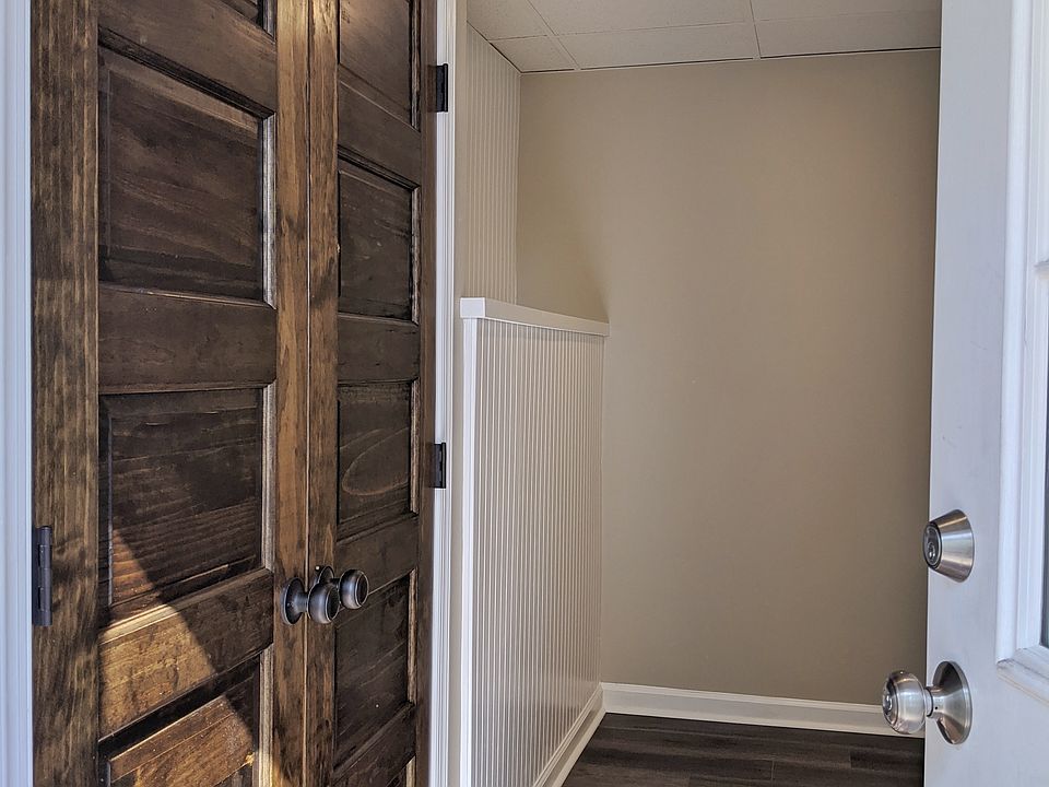 Front Entryway