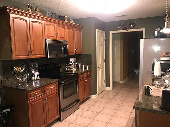 3rd image of 868 Bayou Vista Dr