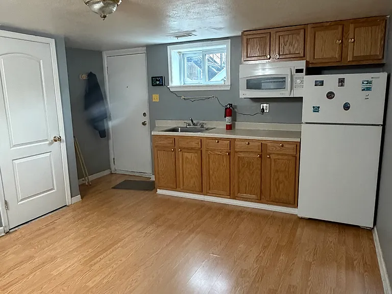 1008 Circle Dr — Photo 1