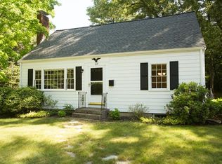 160 Oak St, Walpole, MA 02081