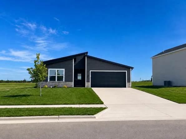 1745 N Knollwood Avenue, Brookline, MO 65619