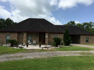 7512 Flora Rd, Manvel, TX 77578