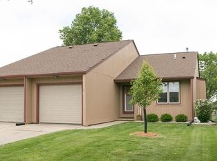 1710 Hollywood Blvd, Iowa City, IA 52240