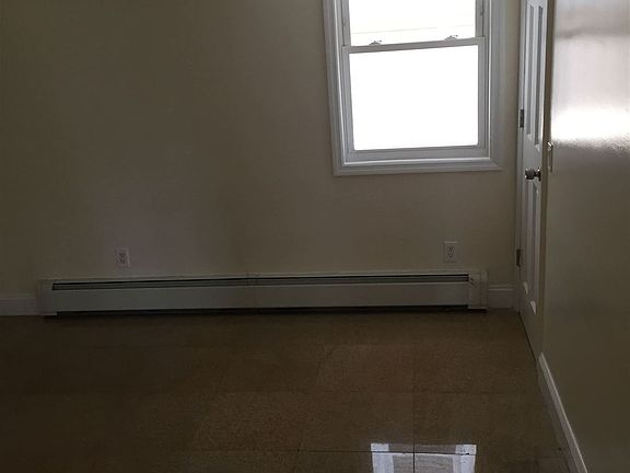 8D7F7D14-D995-499C-BB4A-3EF19EF92853