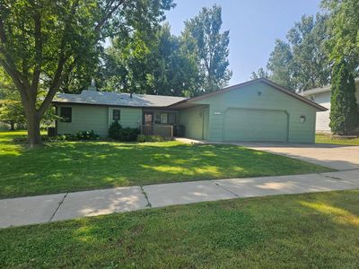 2439 Meadow Hills Dr SW, Rochester, MN, 55902