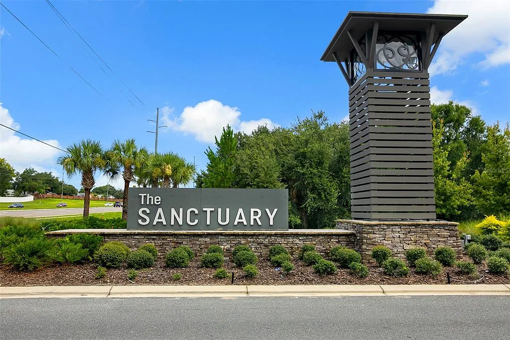 3 bed, 2.0 bath, 1656 sqft, $2,500 — Photo 3