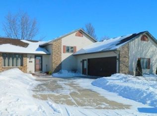 2608 3rd Ave, Monroe, WI 53566
