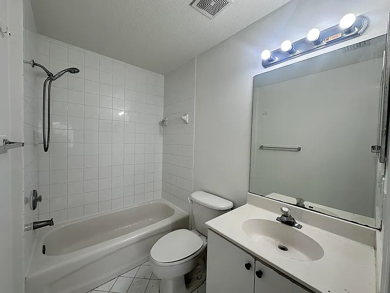 3474 Briar Bay Blvd #204 — Photo 9