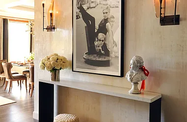 Sold by Nancy Packes Inc.