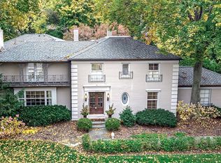 1020 N Cranbrook Rd, Bloomfield Hills, MI 48301