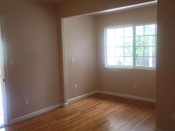 5th image of 7260 Waite Dr
