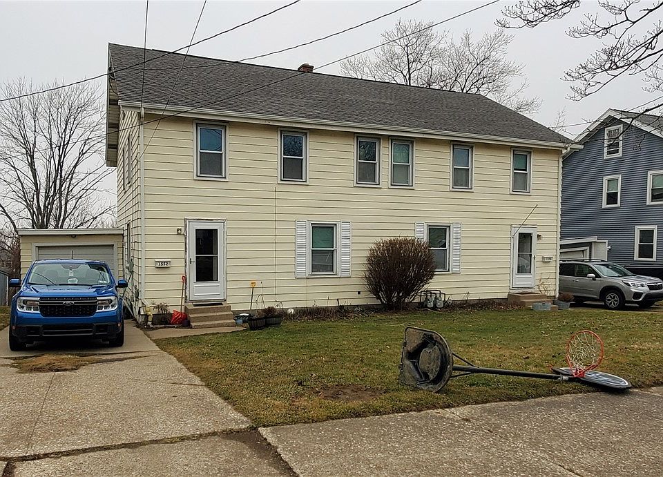 1st image of 1550-1552 W 45th St