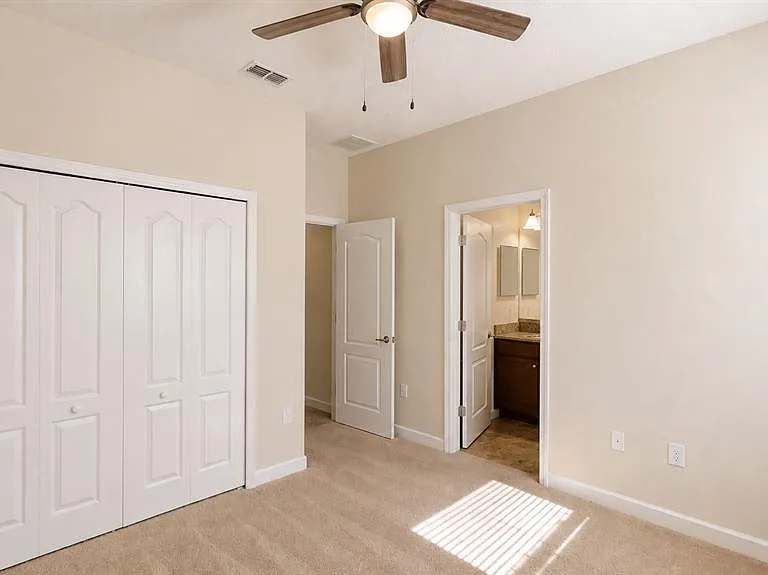 5230 Cortland Dr — Photo 26