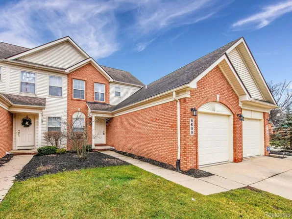 8699 Ironwood Dr, Belleville, MI 48111