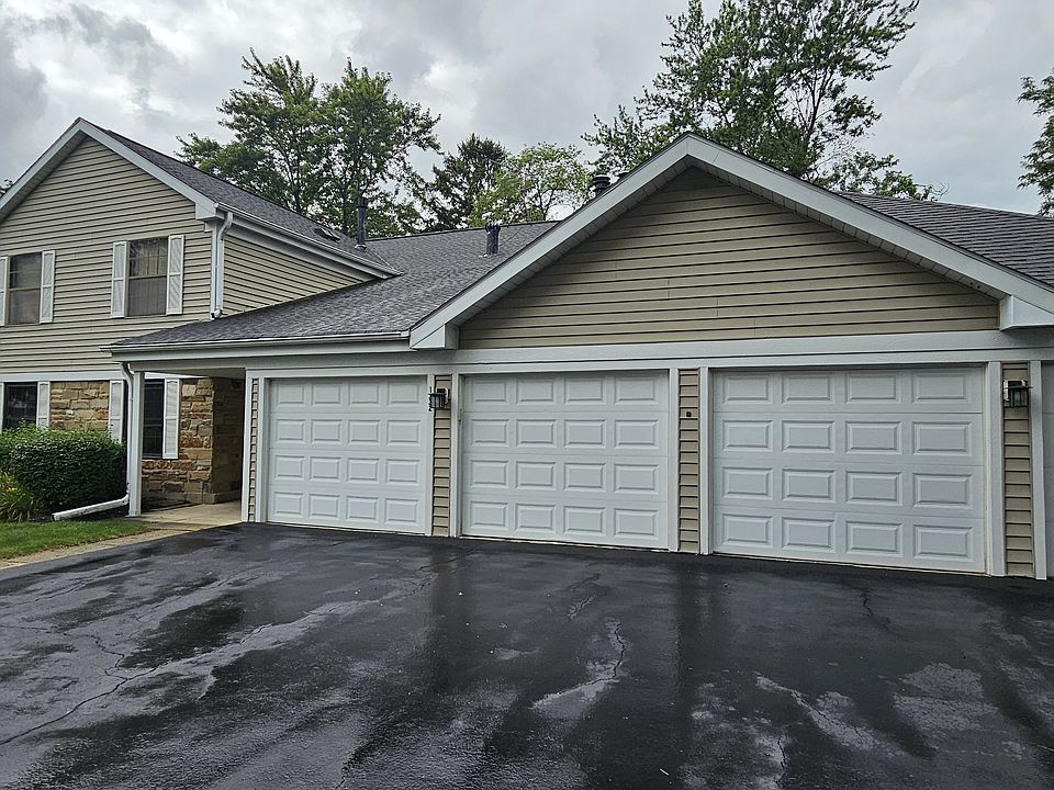 1st image of 1222 Sandhurst Ct Unit D1