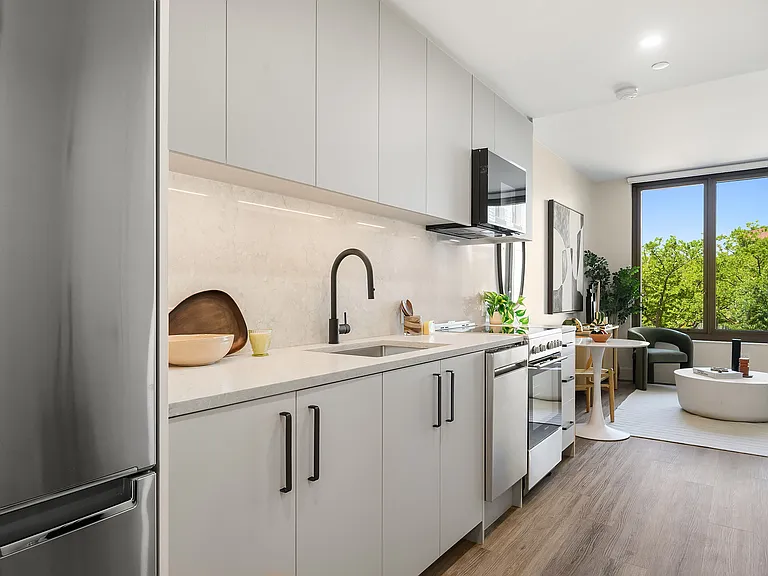 65 Dupont St #309 — Photo 7