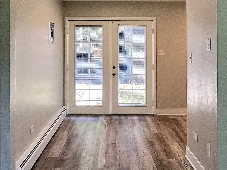 Oak North Apartments — Photo 6