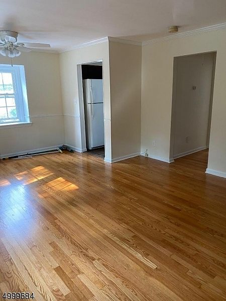 2nd image of 686 Goffle Rd APT 2