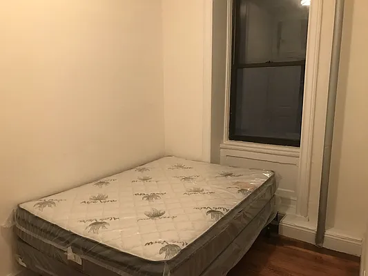 Rented by Compass | media 11