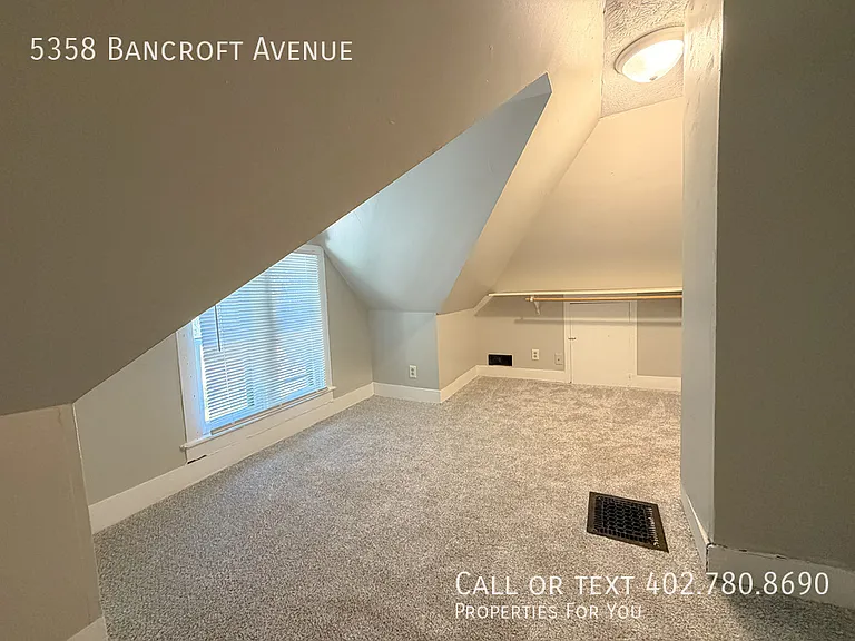5358 Bancroft Ave — Photo 21