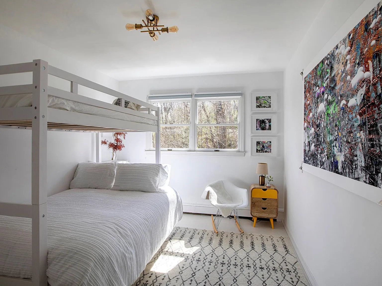 3 bed, 1800 sqft, $3,300 — Photo 4