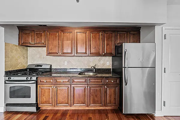 Rented by Vector New York, LLC | media 10