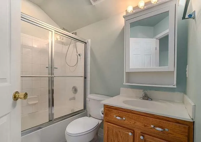 15436 Leeds Hill Way — Photo 20
