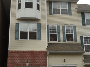 35 Conover Ter, Lebanon, NJ 08833