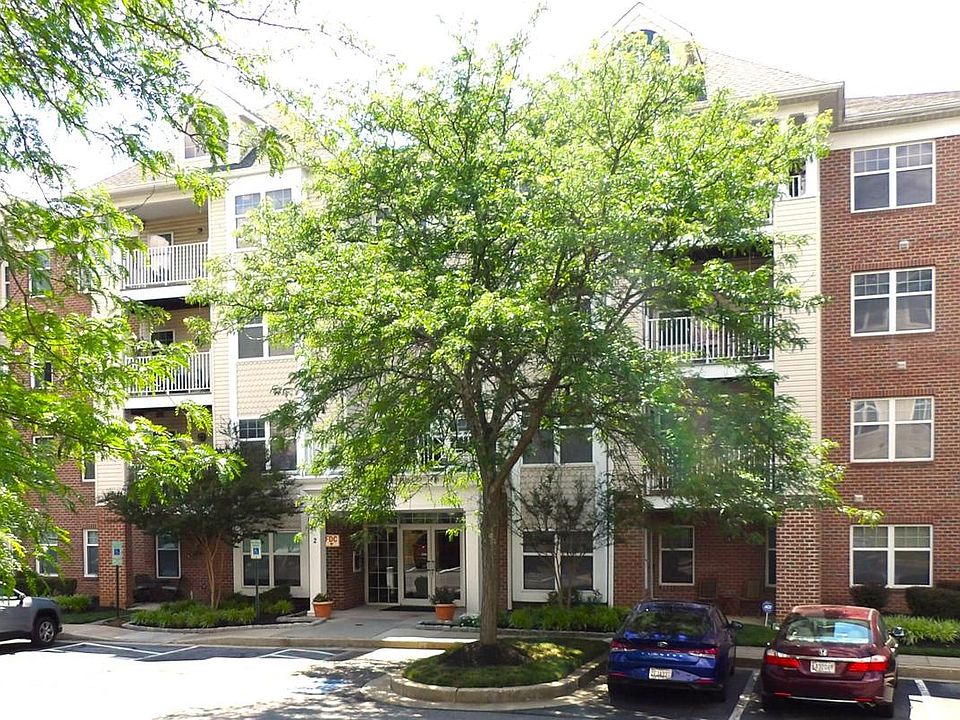 1st image of 4550 Chaucer Way Unit 302