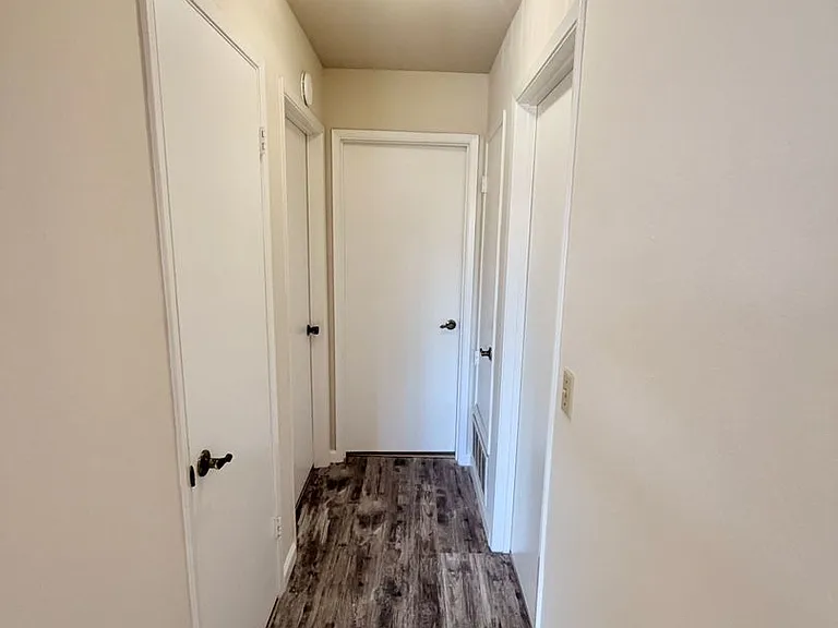 3727 Peacock Court — Photo 9